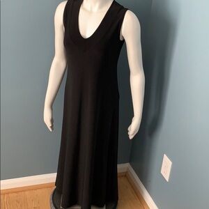 Sympli Black V Neck Sleevless Midi Frock Dress 4